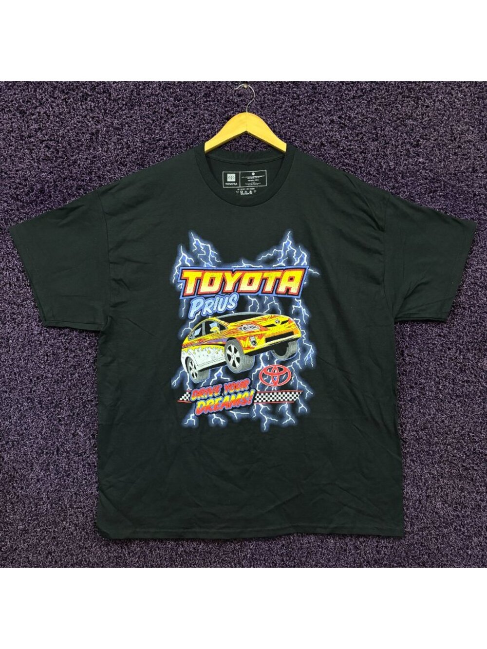 Toyota Prius Drive Your Dreams Electric Promo T-Shirt 2XL